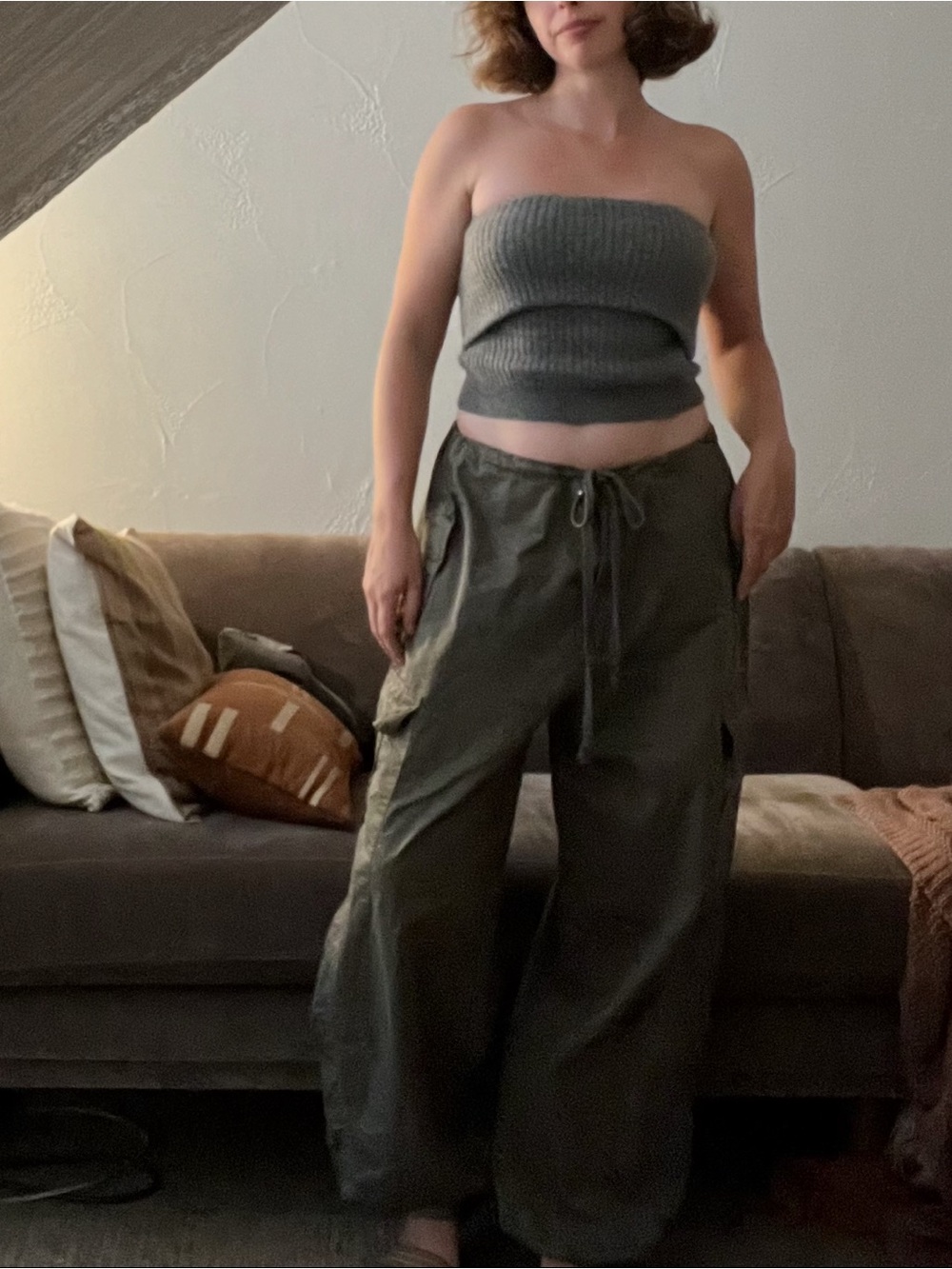 Good American Parachute Cargo Barrel Baggy Pants Olive Green
